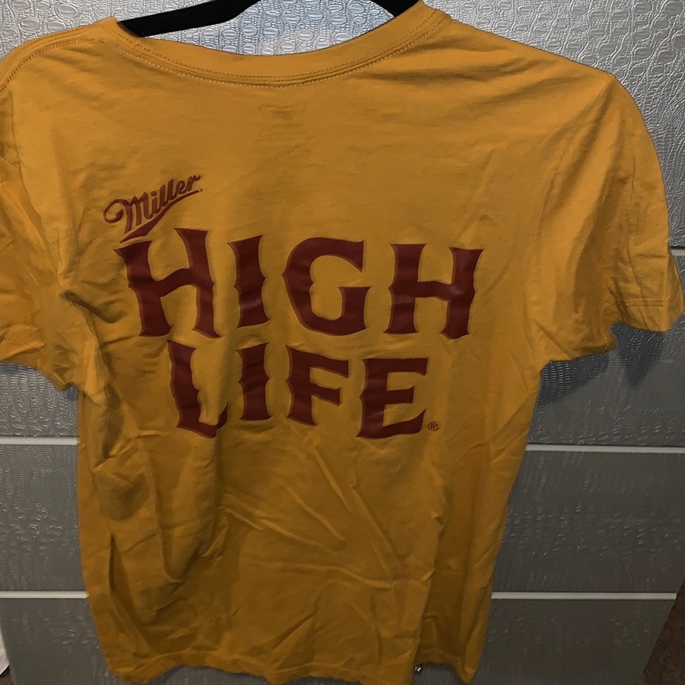 Miller high life top medium